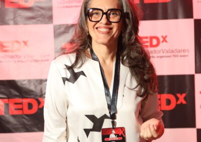 Erlana Castro no TEDx Governador Valadares