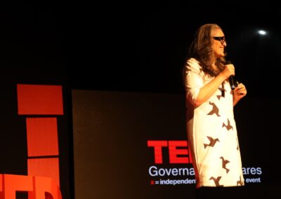 Erlana Castro no TEDx Governador Valadares
